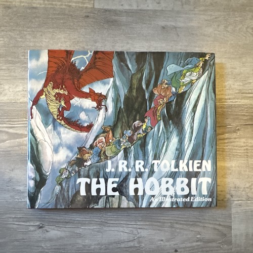 Tolkien the hobbit - j.r.r.,