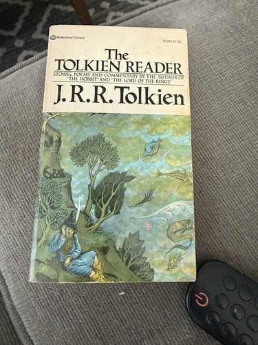 The hobbit tolkien - j.r.r.,